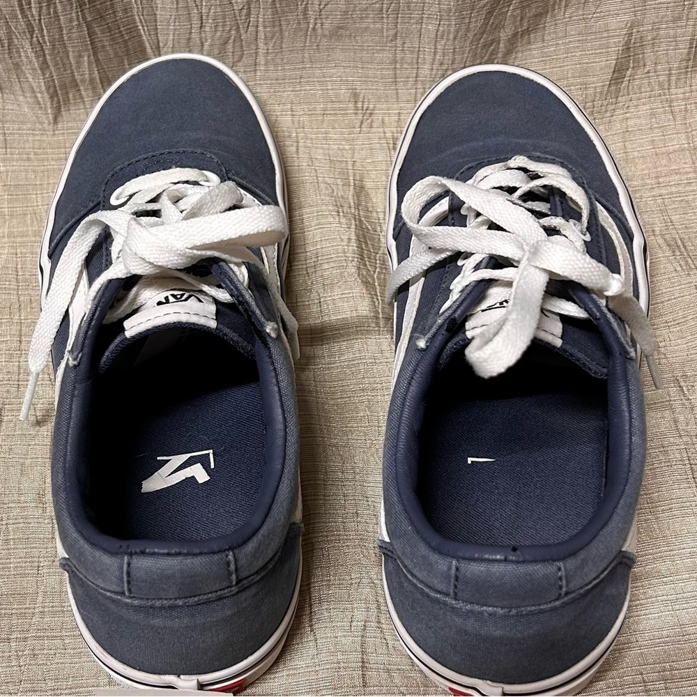 Vans Blue and White Old Skool Canvas Sneakers US SIZE 8.5 - Picture 3 of 8